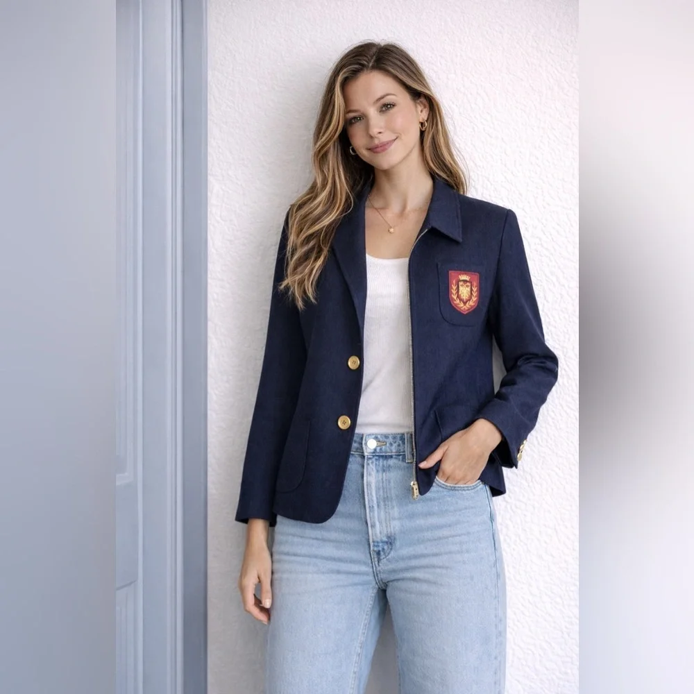 Vintage Navy Blazer Crest Patch Gold Buttons Preppy Wool Jacket 12 - Picture 2 of 7